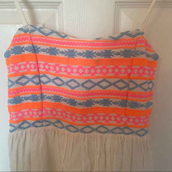 Gauzy Neon and White Dress - Picture 2 of 9